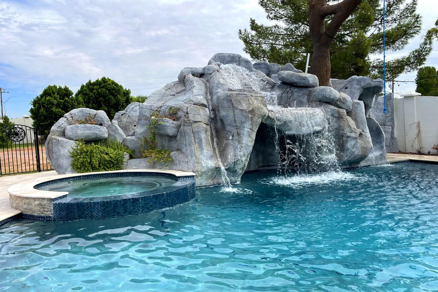 Resort-Style Pool with Under-Water Music and Rope Swing - Private Pool in  Gilbert - Swimply