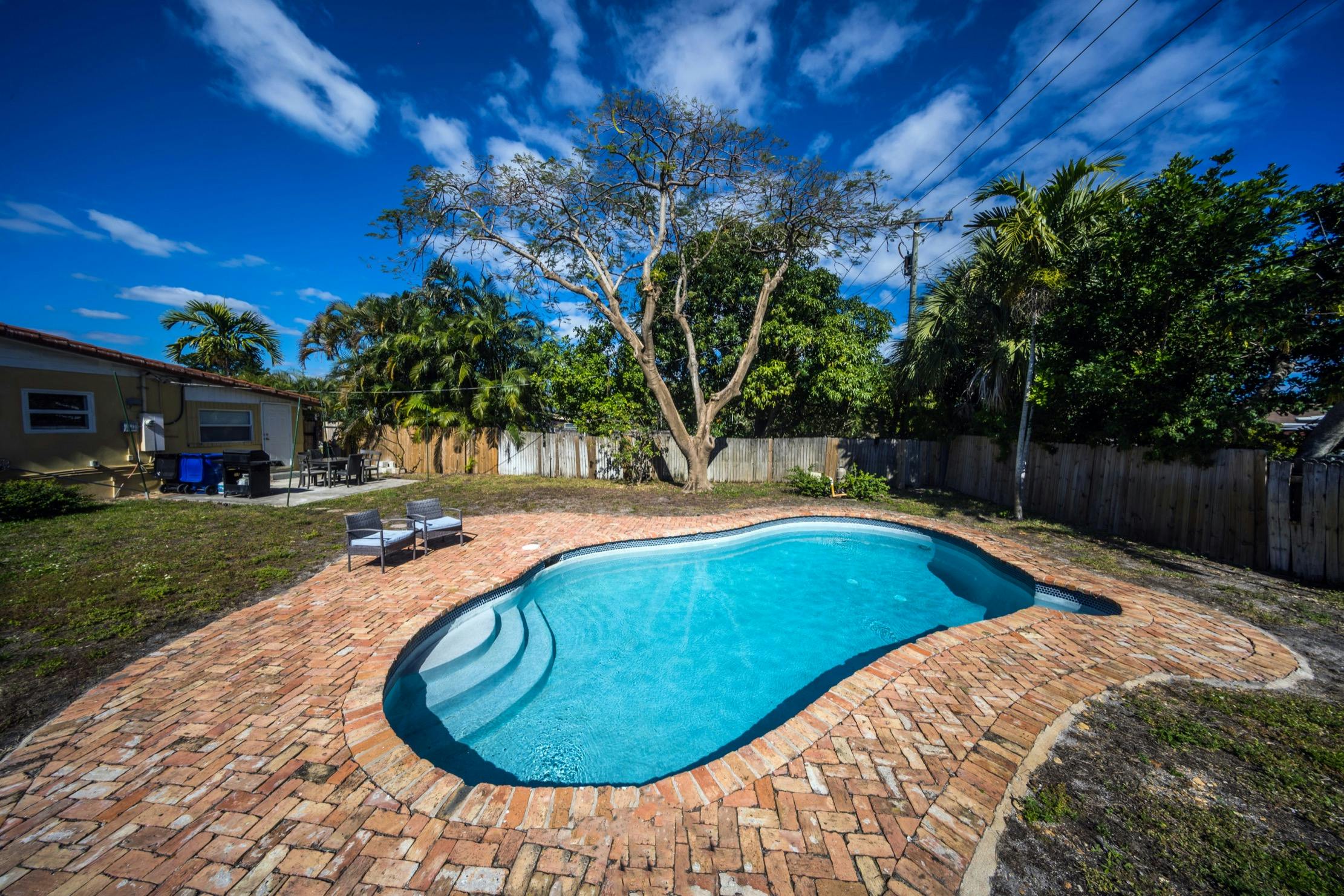 Tropical Pool House - Private Pool in Fort Lauderdale - Swimply