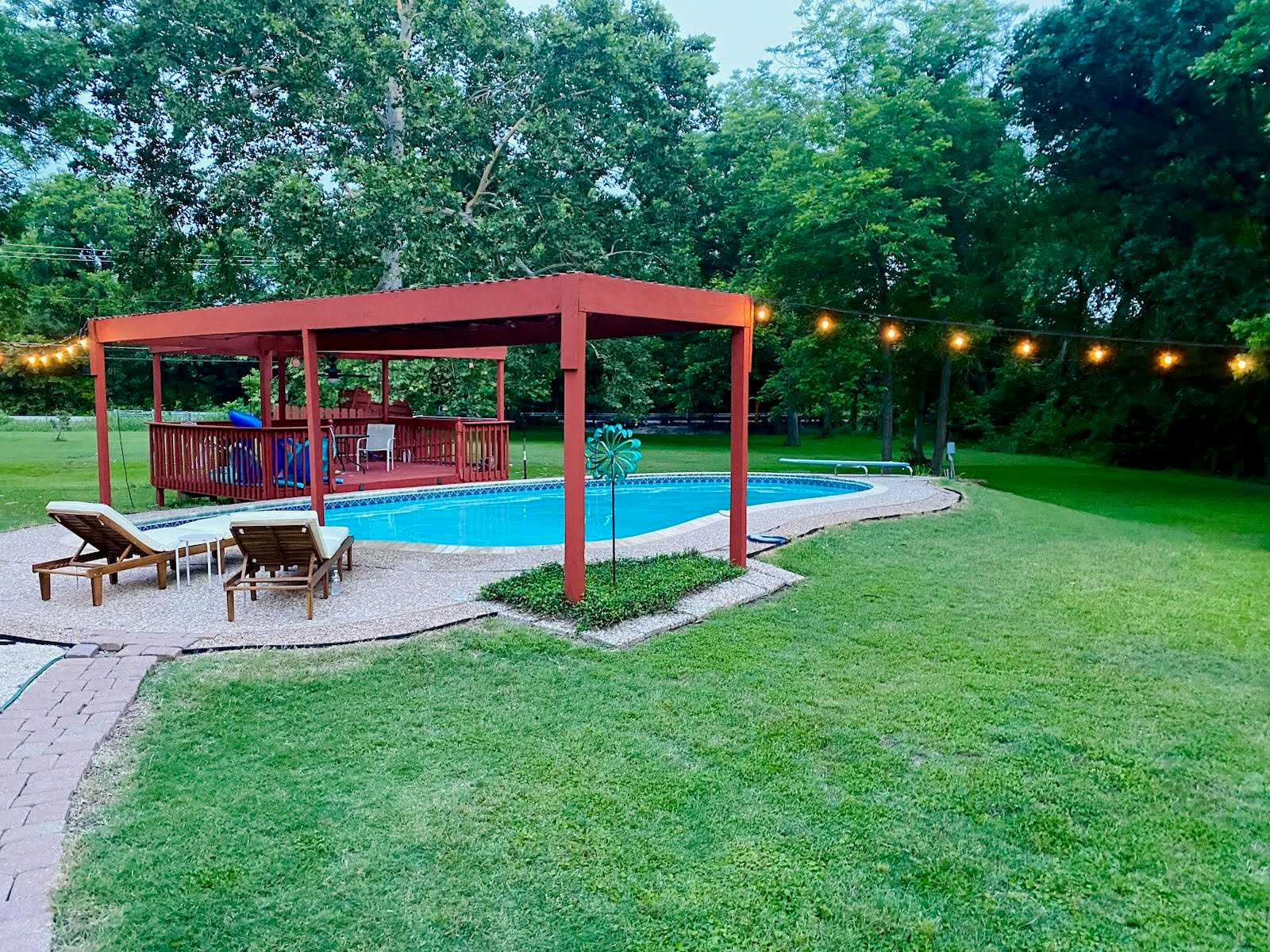 Listing photo-2