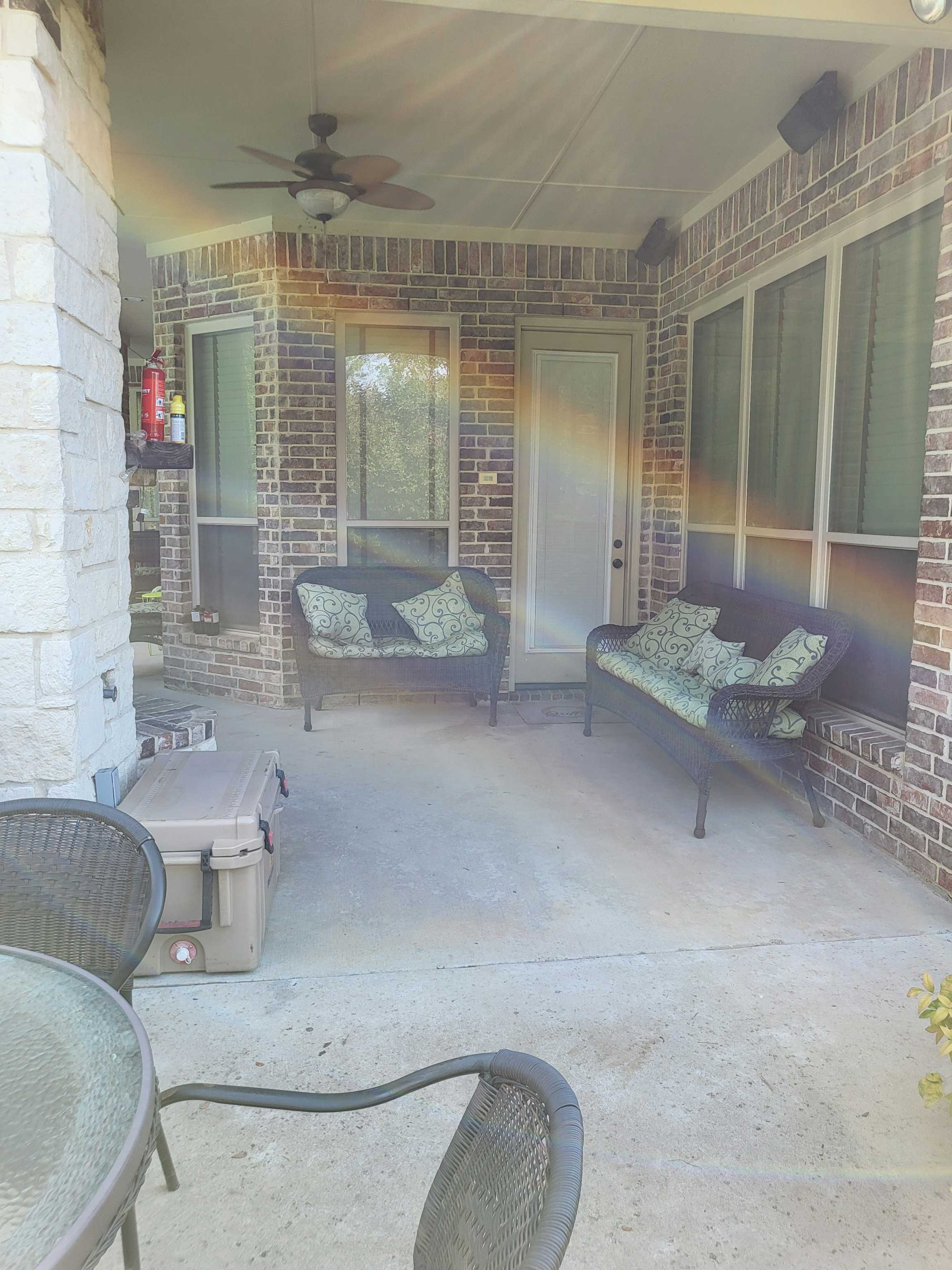 Listing photo-2