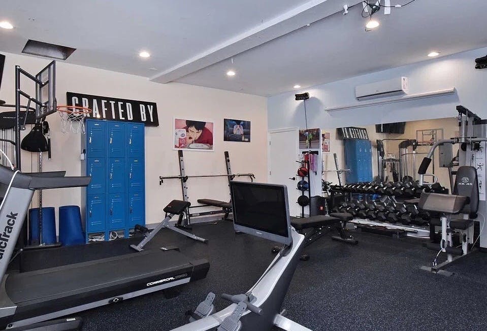 Listing photo-3