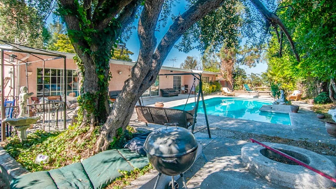 Listing photo-3
