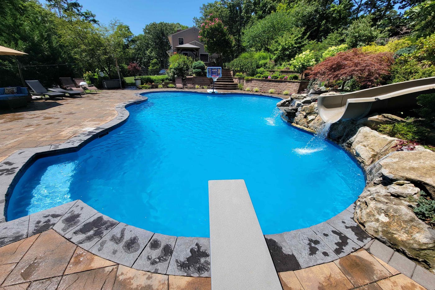 places to buy a pool near me