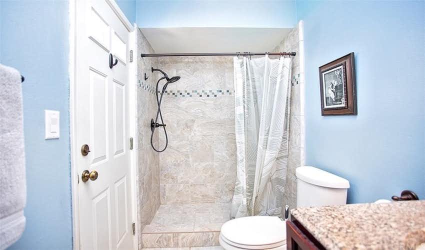 Listing photo-2